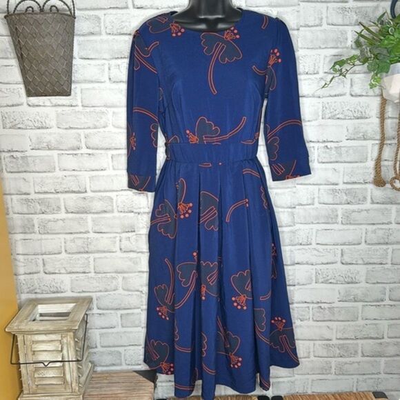 NWT Vintage Floral Mid Length Dress Fit & Flare Size Small - Picture 1 of 6